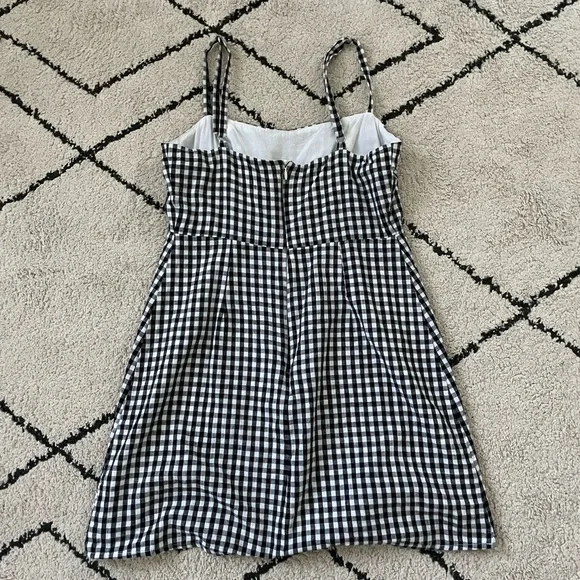 brandy melville karla dress - Picture 3 of 4